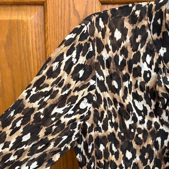 Style & Co. Leopard Print Ruffle Front Blouse 2P edgy boho chic textured - Picture 4 of 7
